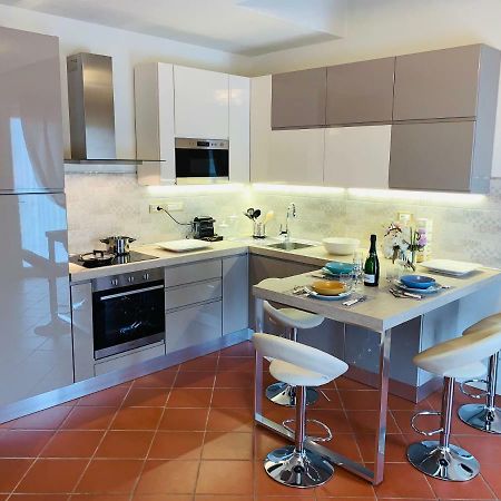 Appartamento Nice Forte Dei Marmi Querceta Luaran gambar