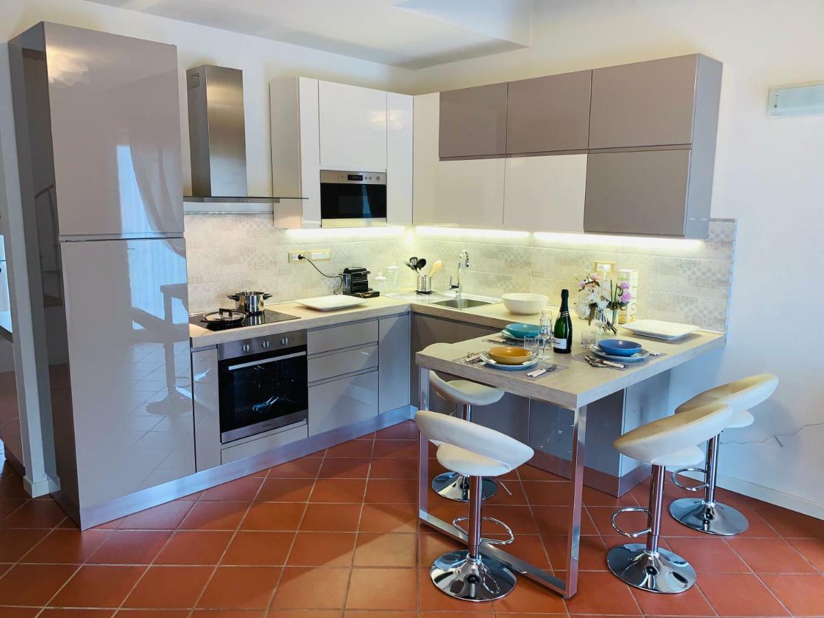 Appartamento Nice Forte Dei Marmi Querceta Luaran gambar